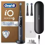 Oral-B Spazzolino Elettrico Ricaricabile iO 9 con Testine di Ricambio e Custodia