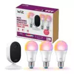 WiZ Starter Kit Security con Telecamera per Interni, Visione Notturna e Audio Bidirezionale