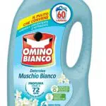 Omino Bianco Detersivo Lavatrice Liquido, Rispetta Colori e Tessuti, 2400 ml