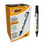 BIC Marking 2300 - Pennarello Permanente con Materiali Riciclati, Punta Resistente