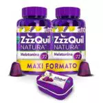 ZzzQuil Natura Integratore con Melatonina pura ed Estratti Di Valeriana, Maxi Formato Frutti Di Bosco 2x72 Gommose + Travel Case Viola