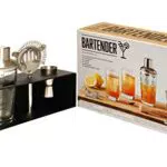 Coffret Bartender, Le kit du parfait mixologiste pour des cocktails made in U.S.A.: Le livre avec 1 pilon en bois