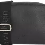 Calvin Klein Borsa a Tracolla Ultralight Camera Bag Larga per Donna