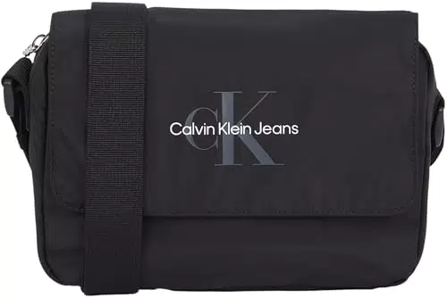Calvin Klein Borsa a Tracolla Sport Essentials Flap con Zip