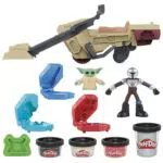 Play-Doh Star Wars Il Mandaloriano Playset con Speeder di Lancio