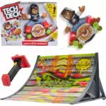 Tech Deck Shred N' Blast Skateboard Motorizzato Da Dita Con Rider E Rampa