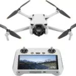 DJI Mini 3 con DJI RC Drone con Fotocamera 4K HDR, Stabilizzatore 3 Assi, Riprese Verticali