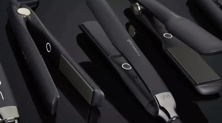 Prenota la tua prova gratuita con lo styling GHD