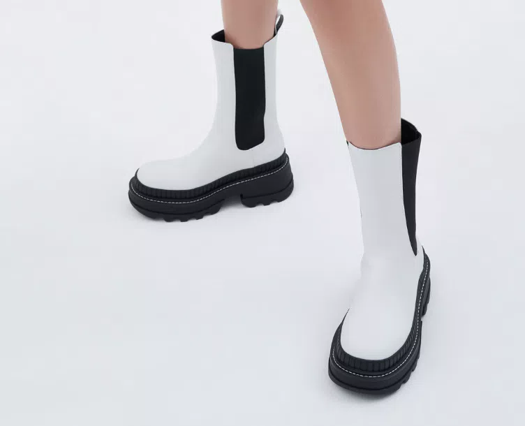 Rhys Chelsea Calf Boots - White