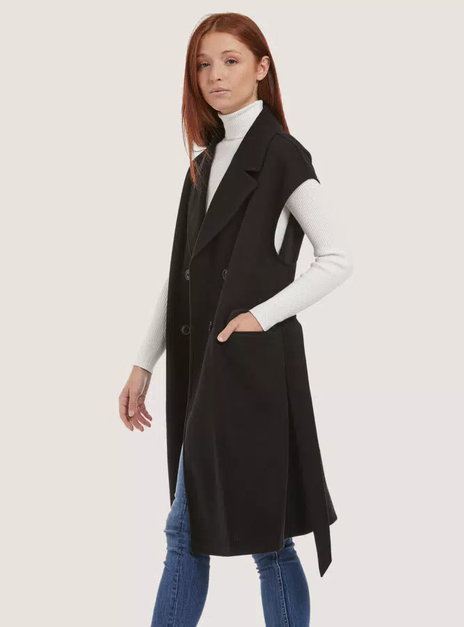 Cappotto smanicato con cintura, vari colori in offerta (76%)