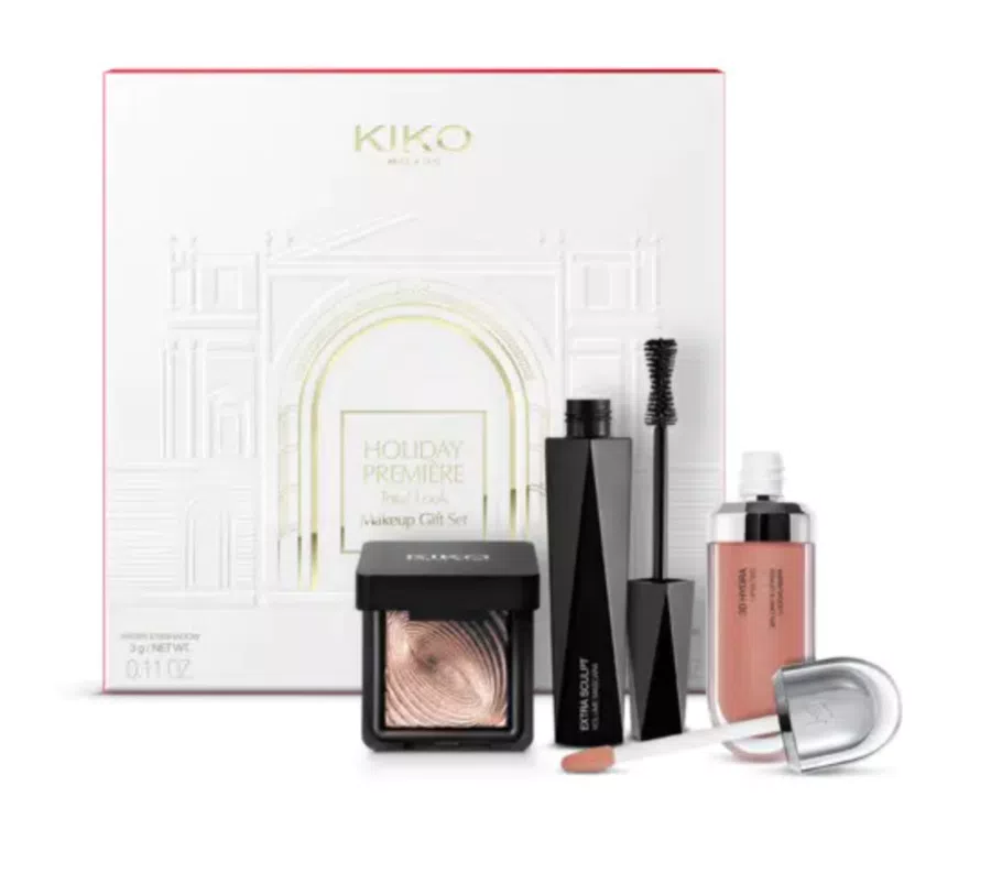 Holiday Première Total Look Makeup Gift Set (-49% di sconto)