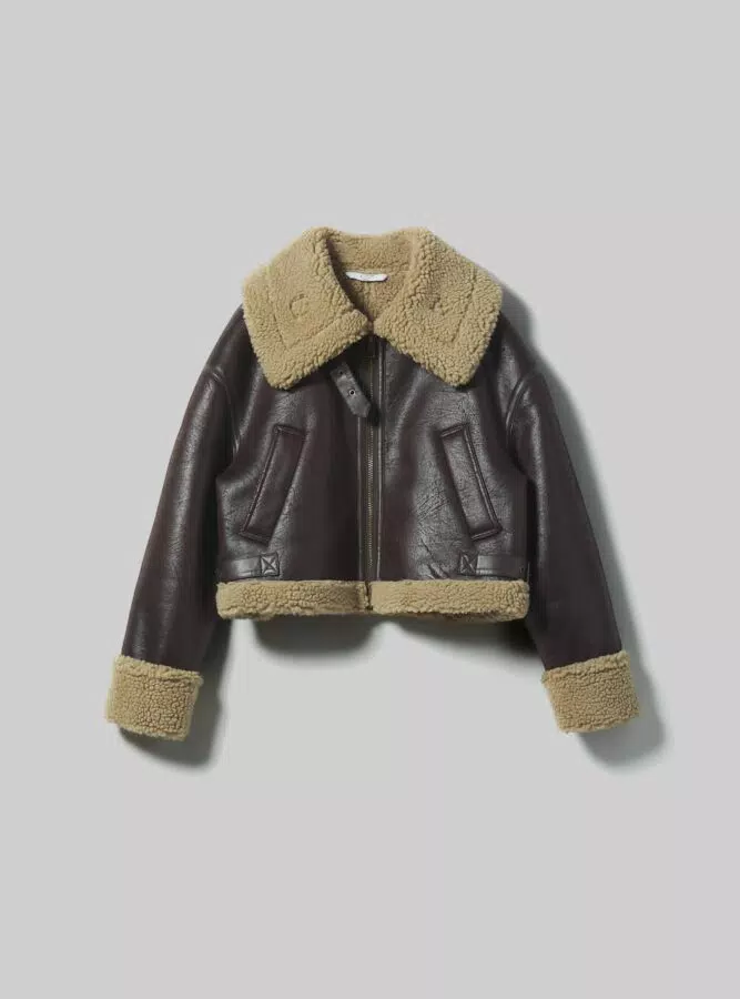 Giubbotto effetto pelle con interno in teddy