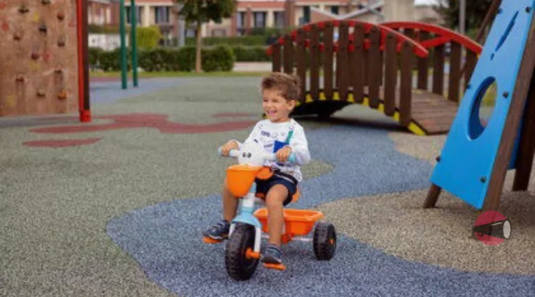 Tricicli e bici senza pedali CHICCO: candidati per testarli