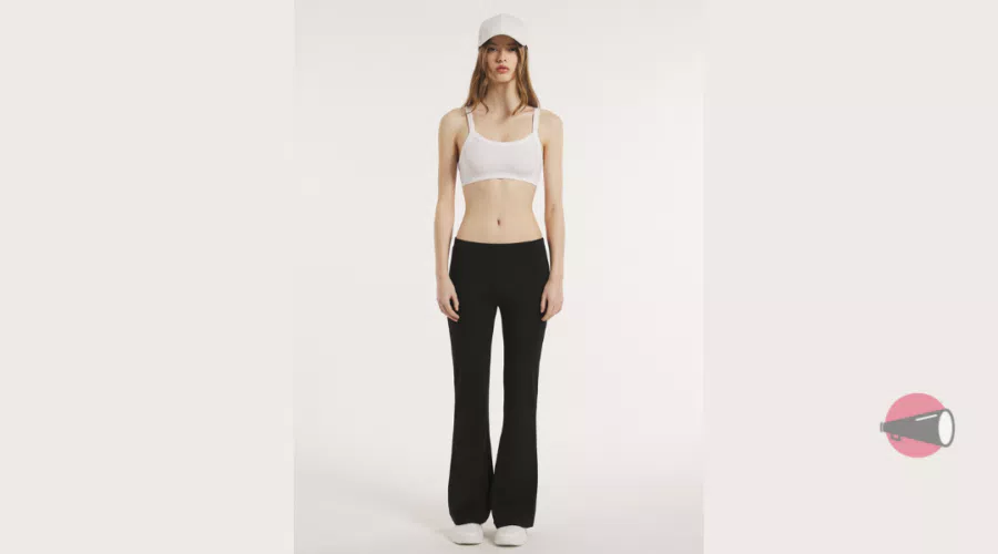 Pantaloni flare con elastico in vita